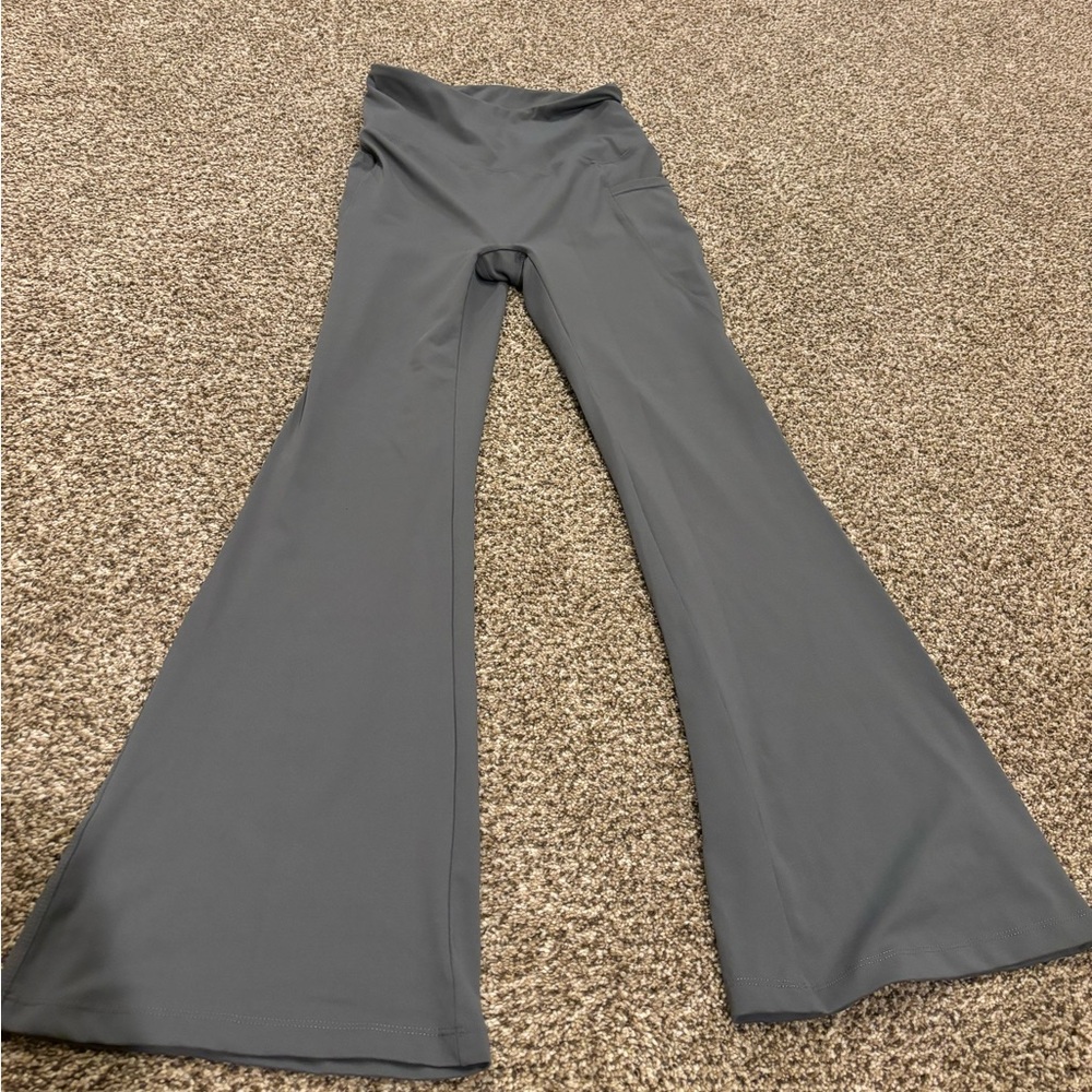Flare leggings!